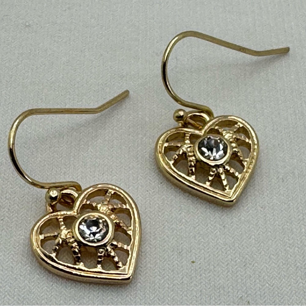 Gold Tone Crystal Heart Drop Earrings Romantic Filigree Dangle Jewelry